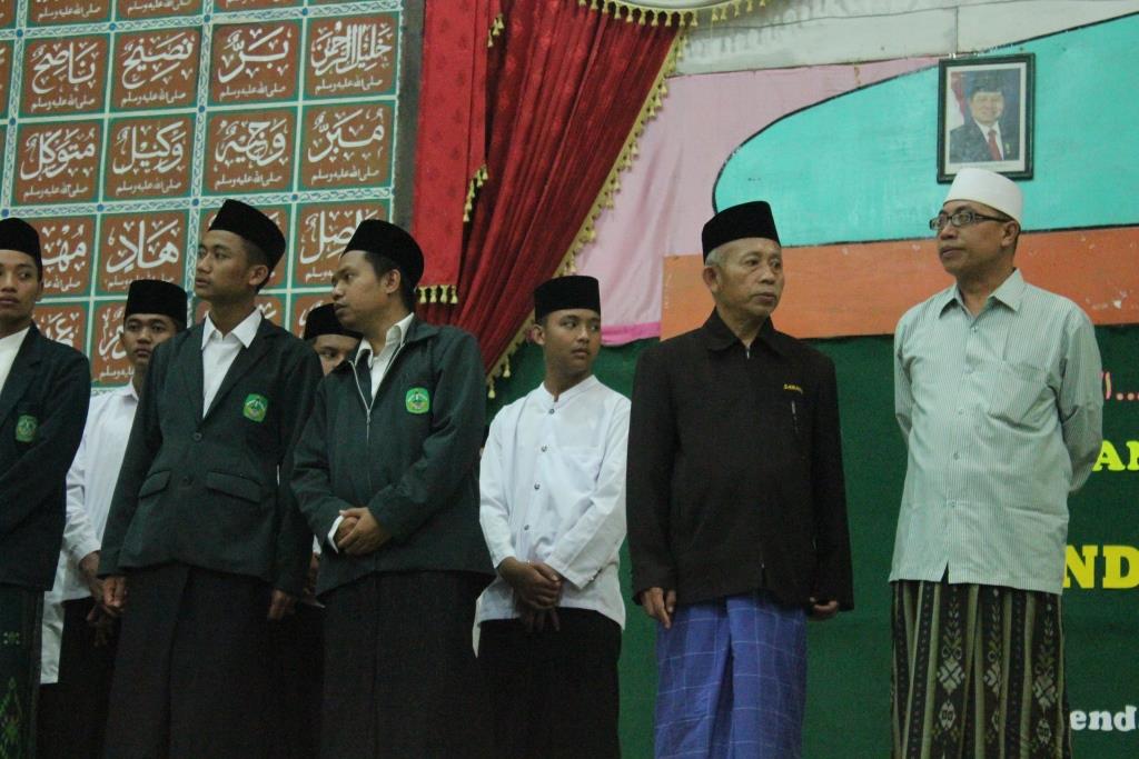 Photo of Pelantikan Pengurus PP Al Hikmah 2 Periode 2014-2016